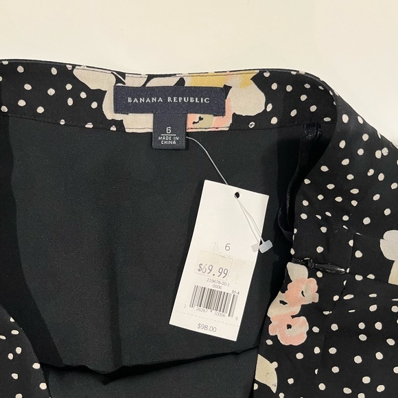 NWT Banana Republic beautiful pencil skirt - Picture 3 of 3